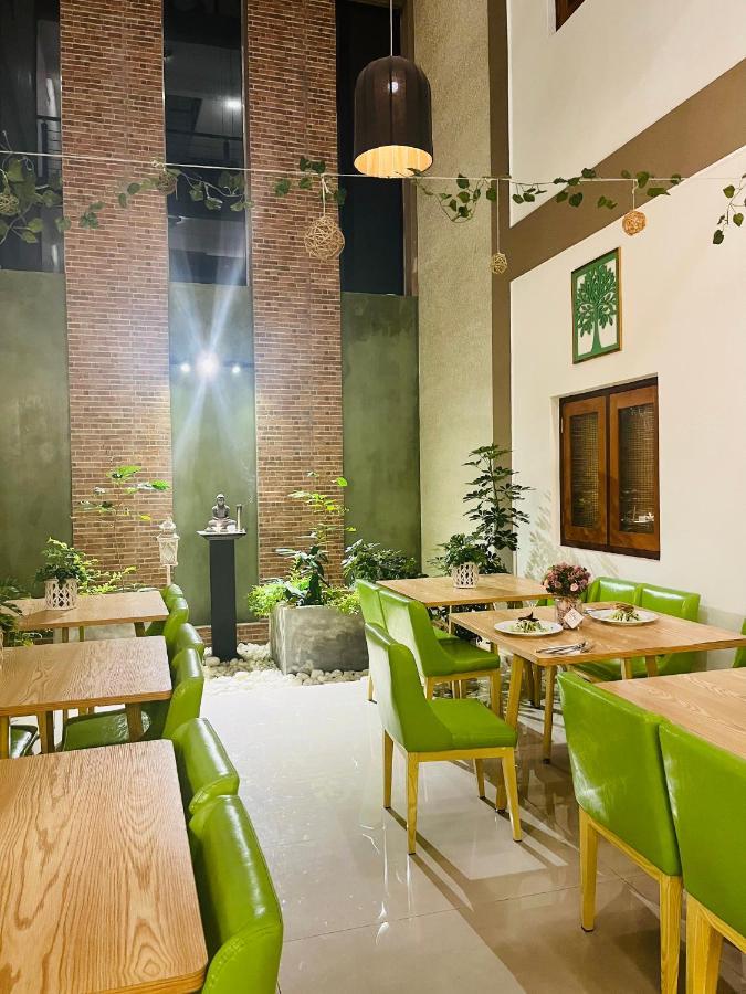 Hotel J Leaf By Blue Bird Negombo