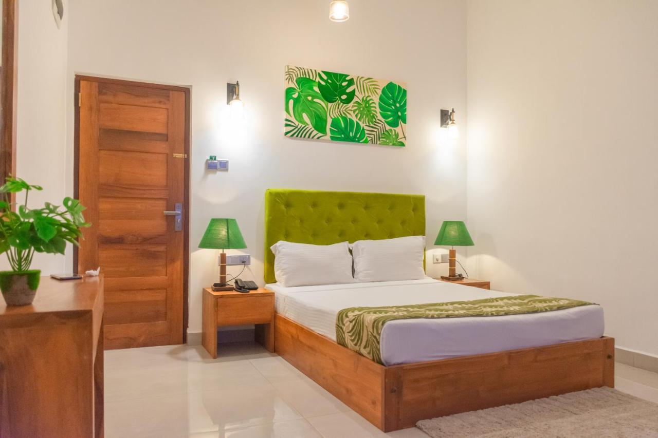 Hotel J Leaf By Blue Bird 3*